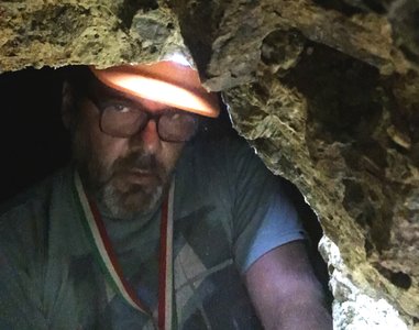 Marco Bonifazi in grotta